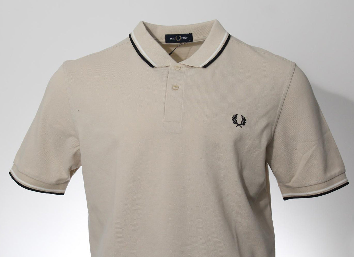 Fred Perry Polo - M3600 - Creme/Schwarz/Weiß