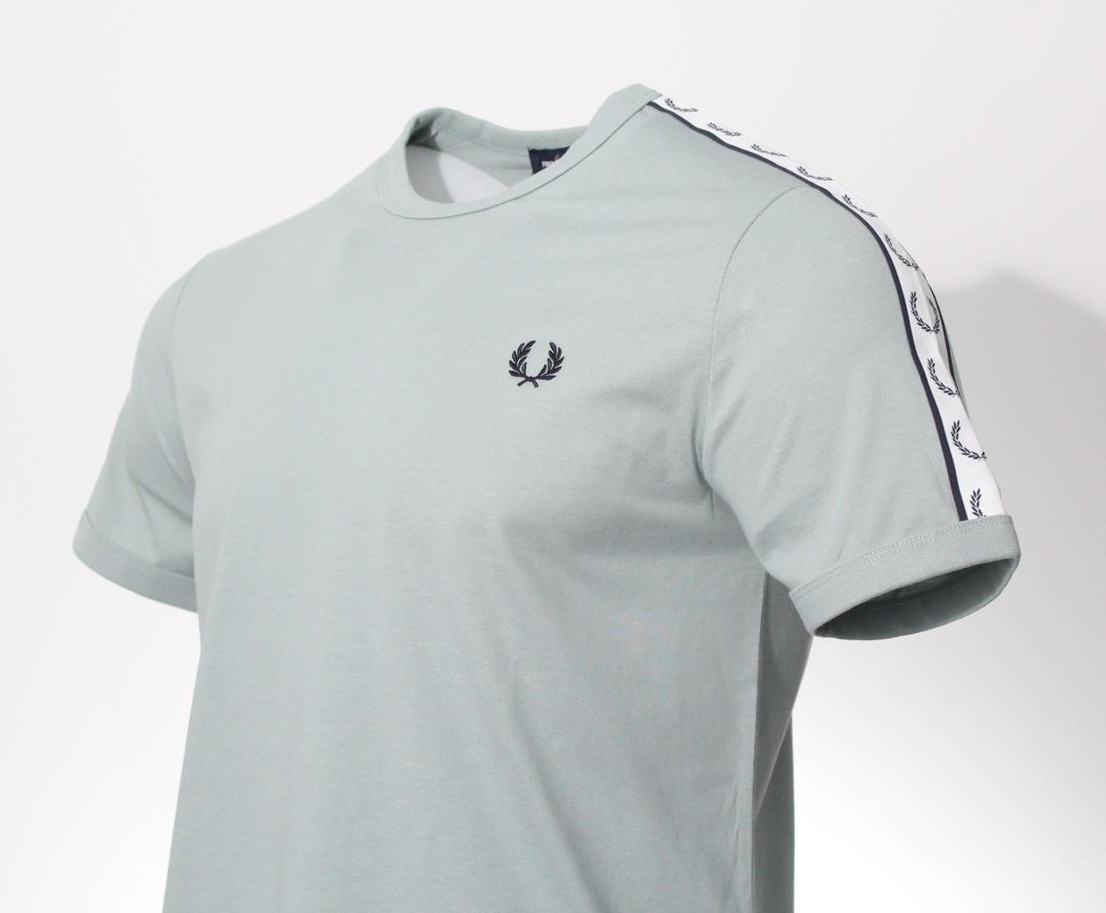 Fred Perry Rundhals T-Shirt - M4620 - Silver Blue