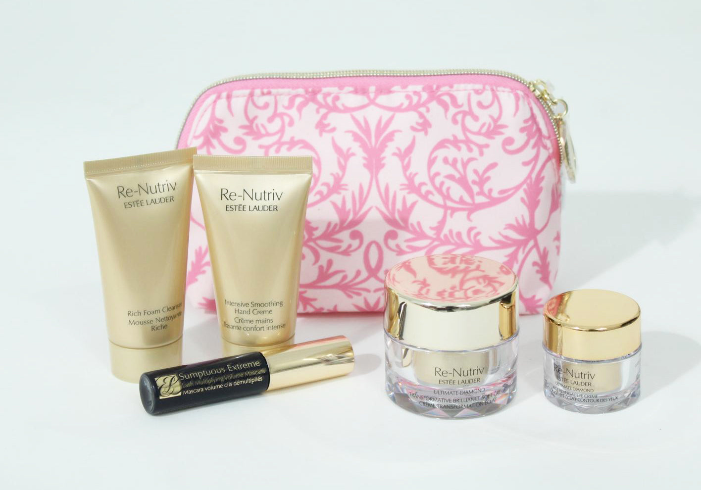 Clinique Kosmetik Tasche mit 5 Produkten